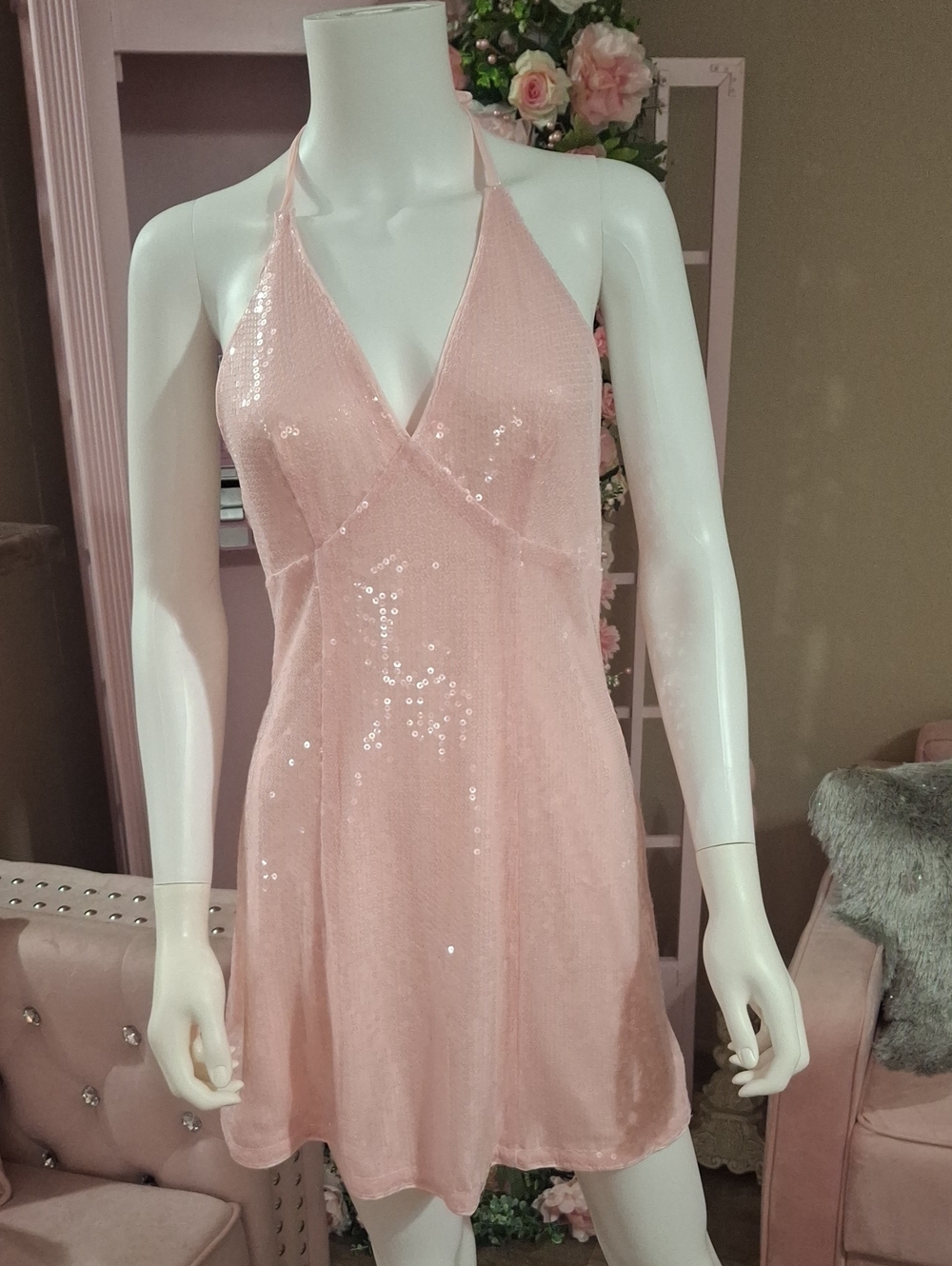 Women’s Pink Sequin Halter Open Back Mini Dress Party Cocktail - NWOT Size S